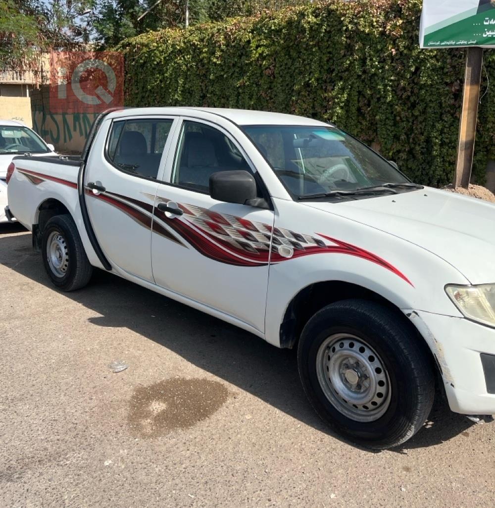 ميتسوبيشي L200